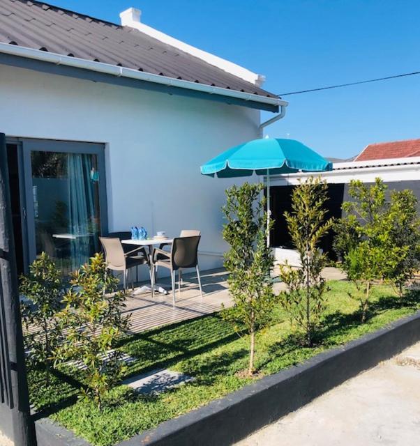 Hotel The Lily House Hermanus Zewnętrze zdjęcie